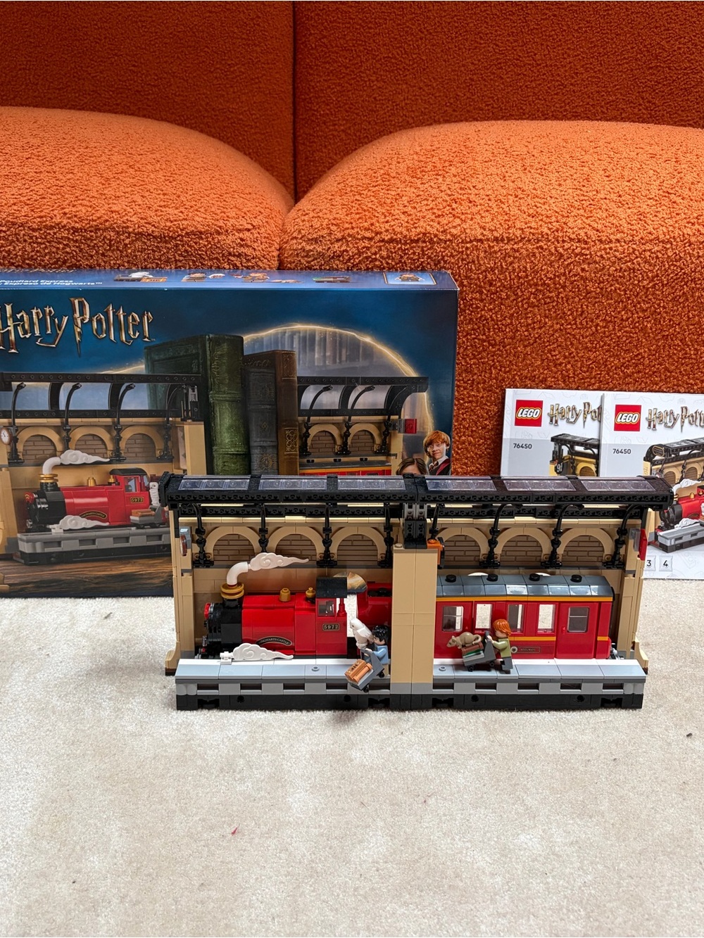 Lego book nook Hogwarts Express Platform Train Set